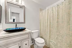 6219 Greenpark Manor Ln, Houston, TX 77085 - Photo 13