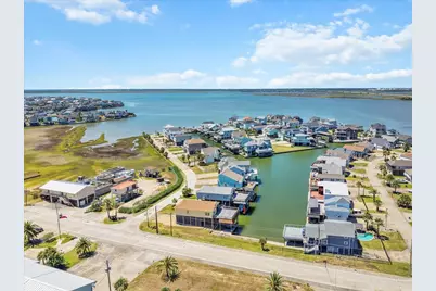 314 Windward Way, Tiki Island, TX 77554 - Photo 41