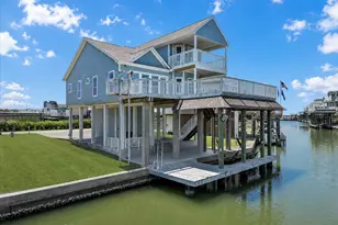 314 Windward Way, Tiki Island, TX 77554 - Photo 33