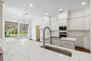 1327 Mission Chase Dr, Houston, TX 77077 - Photo 3