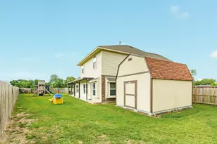 177 Bayou Bend Blvd, Angleton, TX 77515 - Photo 9