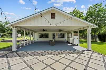 4901 S Elm Avenue, Santa Fe, TX 77517 - Photo 11