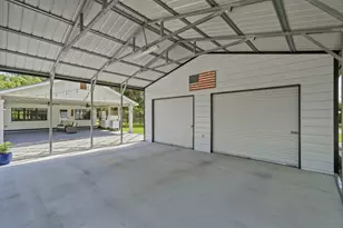 4901 S Elm Ave, Santa Fe, TX 77517 - Photo 9