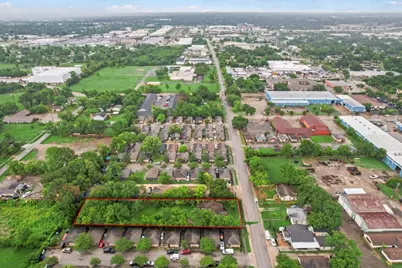 315 E Whitney Street, Houston, TX 77022 - Photo 7