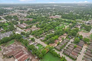 315 E Whitney St, Houston, TX 77022 - Photo 15