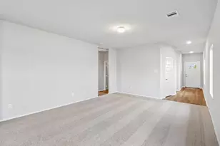 31118 Cass River Ln, Waller, TX 77484 - Photo 5