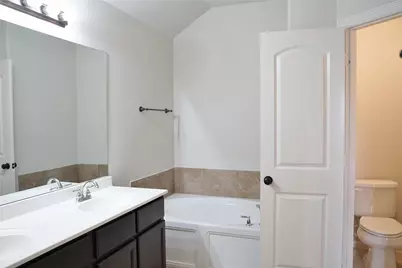 10507 Willow Park Green, Houston, TX 77070 - Photo 13
