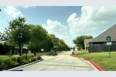 10507 Willow Park Green, Houston, TX 77070 - Photo 19