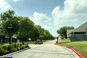 10507 WIllow Park Green, Houston, TX 77070 - Photo 21