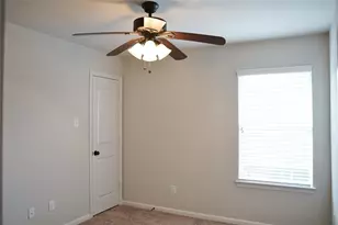 10507 WIllow Park Green, Houston, TX 77070 - Photo 9
