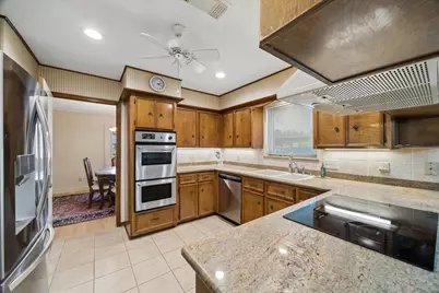 1926 Twin Springs, Kingwood, TX 77339 - Photo 11