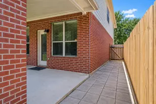 6818 Russelfield Ln, Houston, TX 77049 - Photo 43