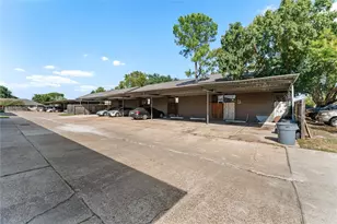 7322 Crownwest St, Houston, TX 77072 - Photo 3