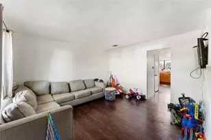 7322 Crownwest St, Houston, TX 77072 - Photo 15