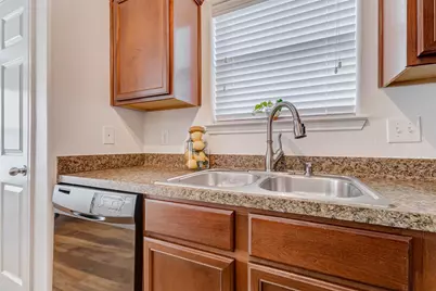 5722 That Way Street, Kingwood, TX 77339 - Photo 11