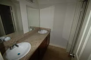 3338 Walhalla Dr, Houston, TX 77066 - Photo 15