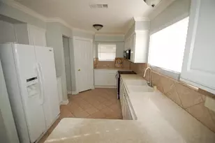 3338 Walhalla Dr, Houston, TX 77066 - Photo 5