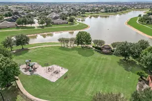 8507 Dolan Heights Ct, Cypress, TX 77433 - Photo 37