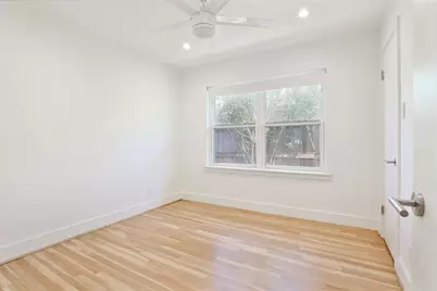 4613 Libbey Lane, Houston, TX 77092 - Photo 13