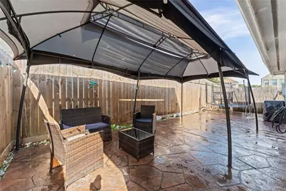 822 Green Pines Forest, Houston, TX 77067 - Photo 17