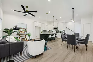 7805 Dyer St, Houston, TX 77088 - Photo 5