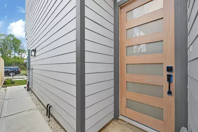 7805 Dyer Street, Houston, TX 77088 - Photo 9