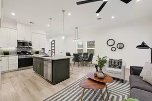 7805 Dyer St, Houston, TX 77088 - Photo 17