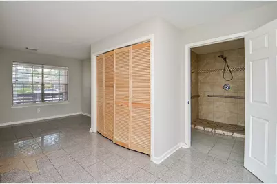 13410 Cricklewood Creek Lane, Houston, TX 77083 - Photo 15