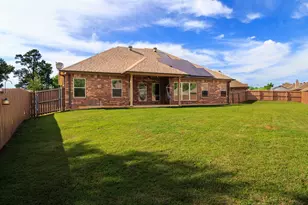 124 Lakeway Lane, Longview, TX 75604 - Photo 33