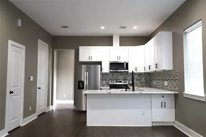 4422 Phlox Street, Houston, TX 77051 - Photo 3