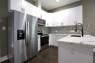 4422 Phlox St, Houston, TX 77051 - Photo 7