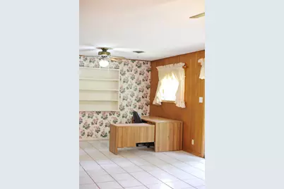 402 Peach Point Road, Jones Creek, TX 77541 - Photo 11