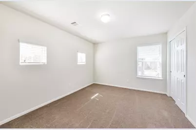 14723 Nickel Plank Road, Houston, TX 77049 - Photo 33