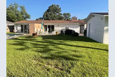 654 N Flamingo Drive, Seabrook, TX 77586 - Photo 3