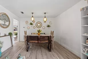 654 N Flamingo Dr, Seabrook, TX 77586 - Photo 11
