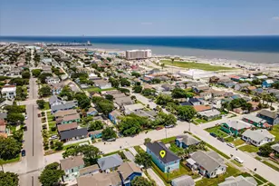 2315 36th St, Galveston, TX 77550 - Photo 31