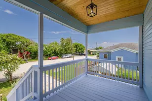 2315 36th St, Galveston, TX 77550 - Photo 5