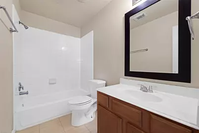 10407 Hamlet Vale Court, Houston, TX 77070 - Photo 19