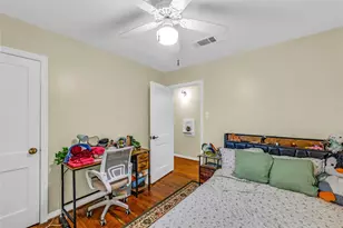 115 Whiting St, Galveston, TX 77550 - Photo 31