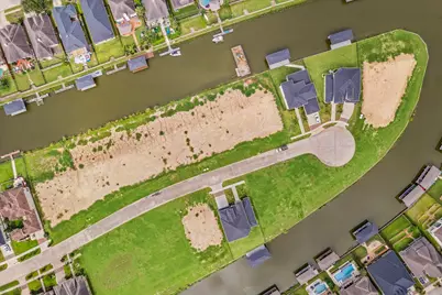 608 Appia Drive, Kemah, TX 77565 - Photo 5