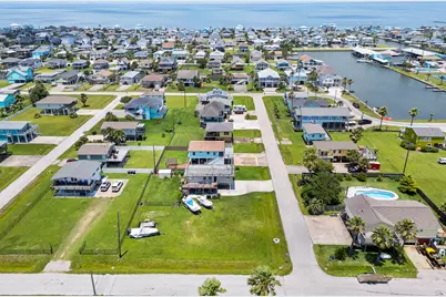 4014 Kent Drive, Galveston, TX 77554 - Photo 31