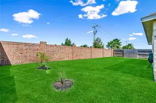 2701 Meridian Spgs Dr, Texas City, TX 77568 - Photo 27