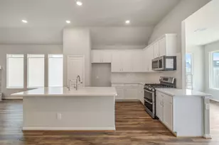 2424 Solaris Bnd Dr, Katy, TX 77493 - Photo 7