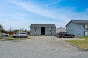 2703 2712 Evergreen Circle, Bryan, TX 77801 - Photo 3