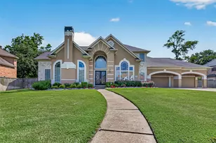 7706 Long Shadows Dr, Sugar Land, TX 77479 - Photo 3