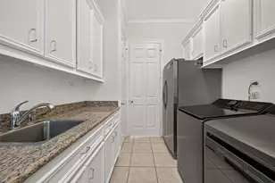 7706 Long Shadows Dr, Sugar Land, TX 77479 - Photo 17