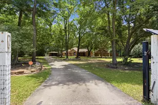 223 Pin Oak Ln, Magnolia, TX 77354 - Photo 5