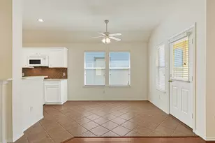 17919 Magenta Springs Dr, Humble, TX 77346 - Photo 7