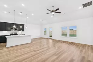 978 Garden Path Dr, Willis, TX 77378 - Photo 25