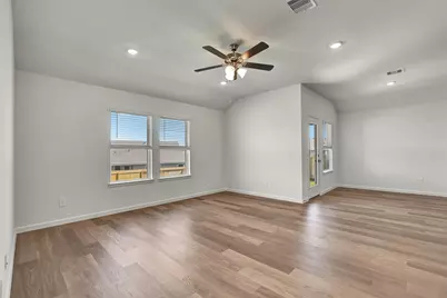 1718 San Jacinto Drive, Brenham, TX 77833 - Photo 11